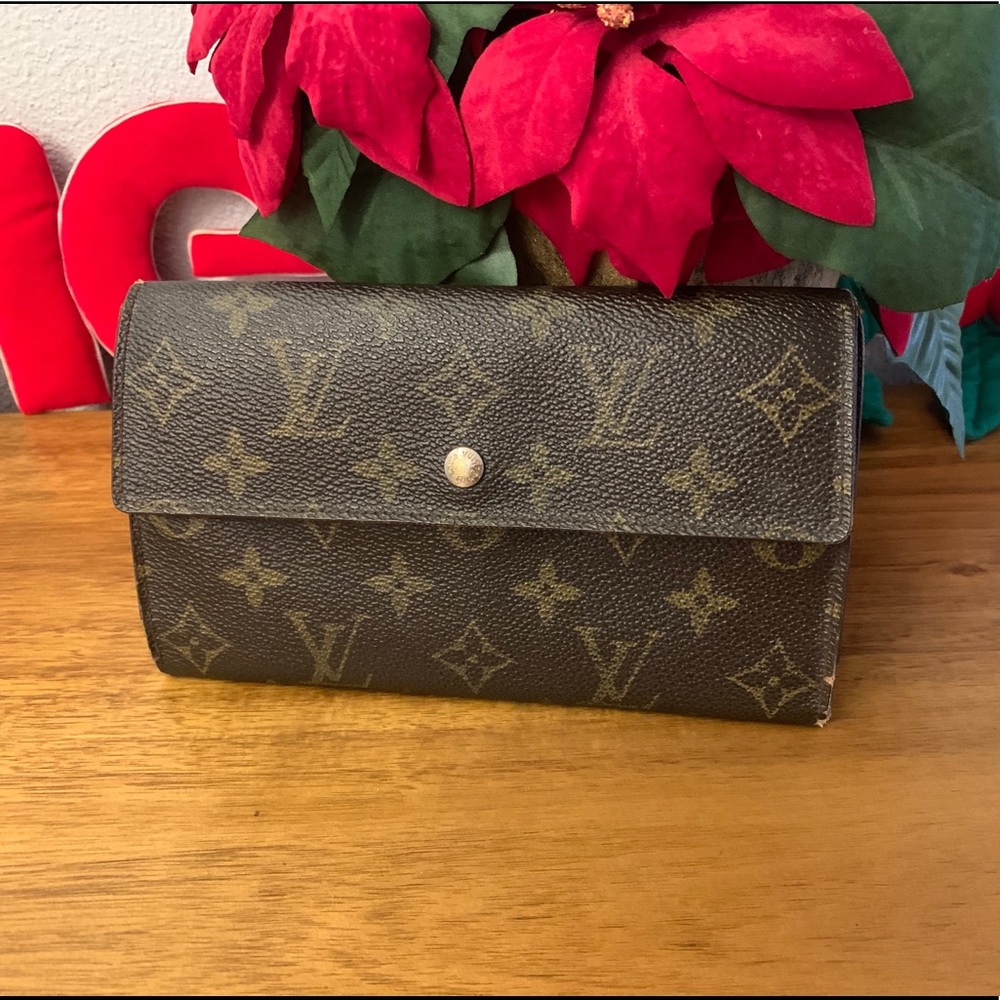 🎁 LOUIS VUITTON Monogram Porte Tresor Wallet